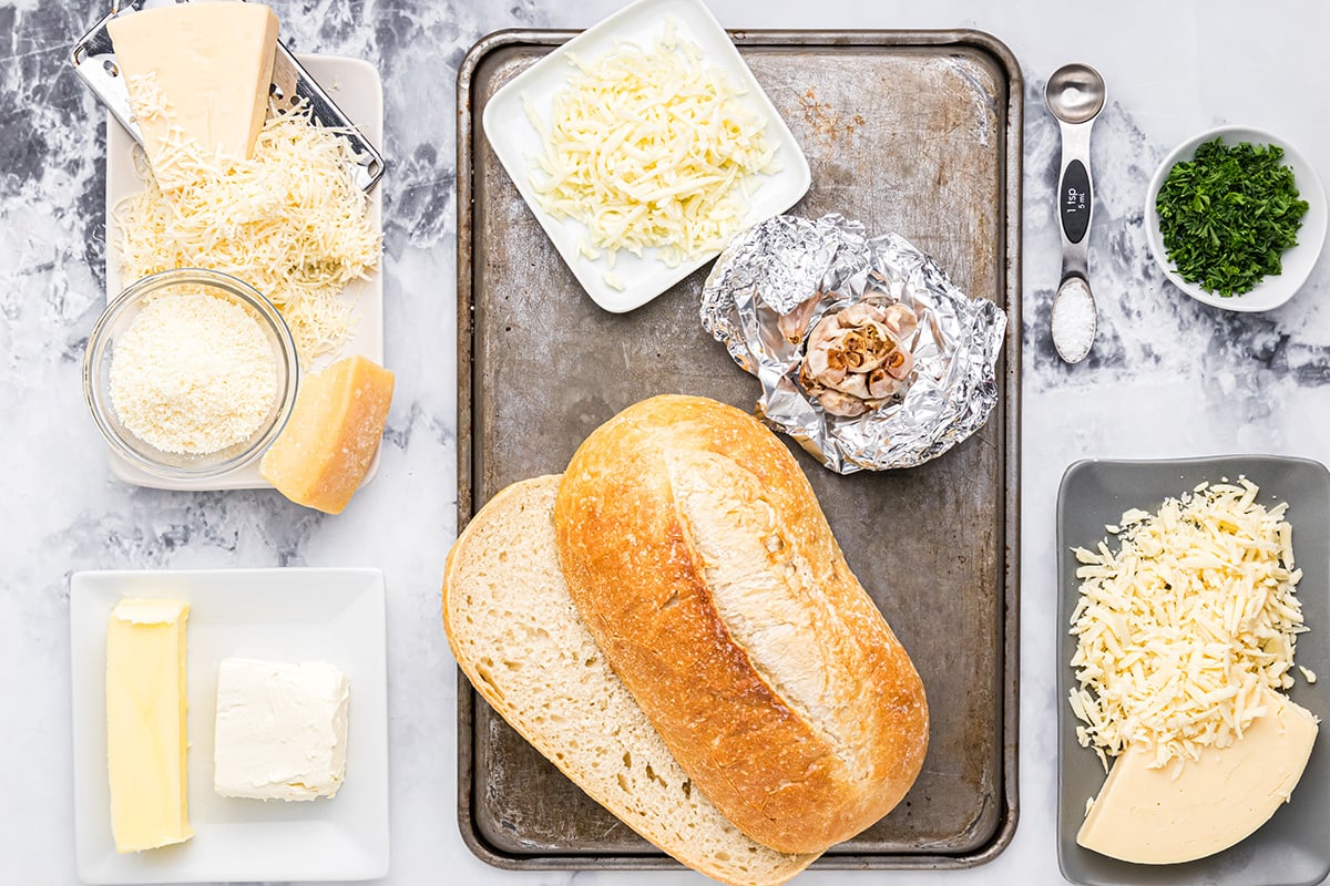 ingredients for best garlic bread recipe 