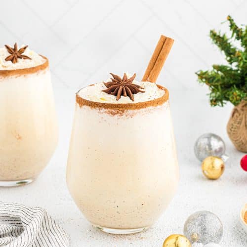 EASY Homemade Eggnog ( Plus Best Alcohol for Spiked Eggnog!)