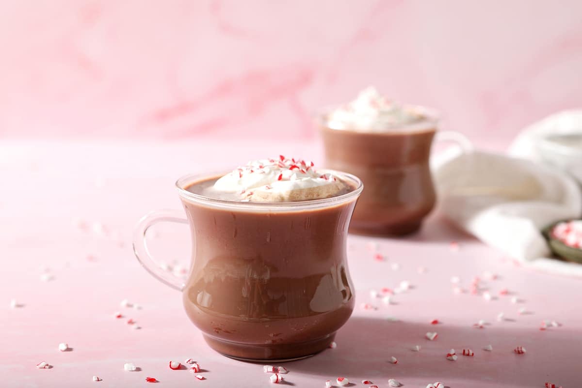 two mugs of peppermint patty cocktails
