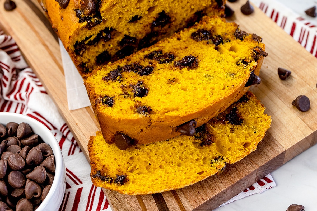 close up of sliced chocolate chip pumpkin bread