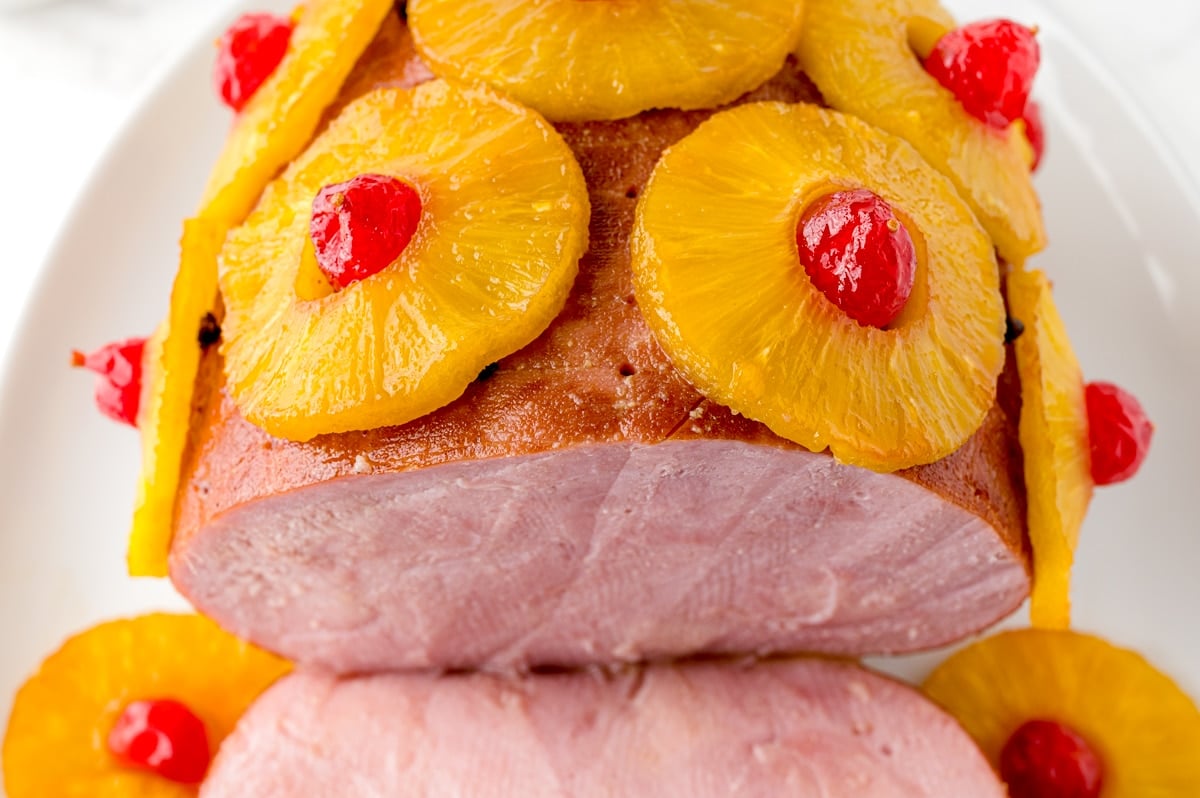 close up of sliced ham roast