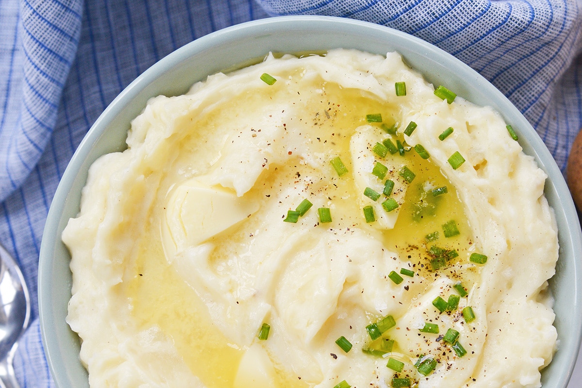 close up of dressed mashed potatoes