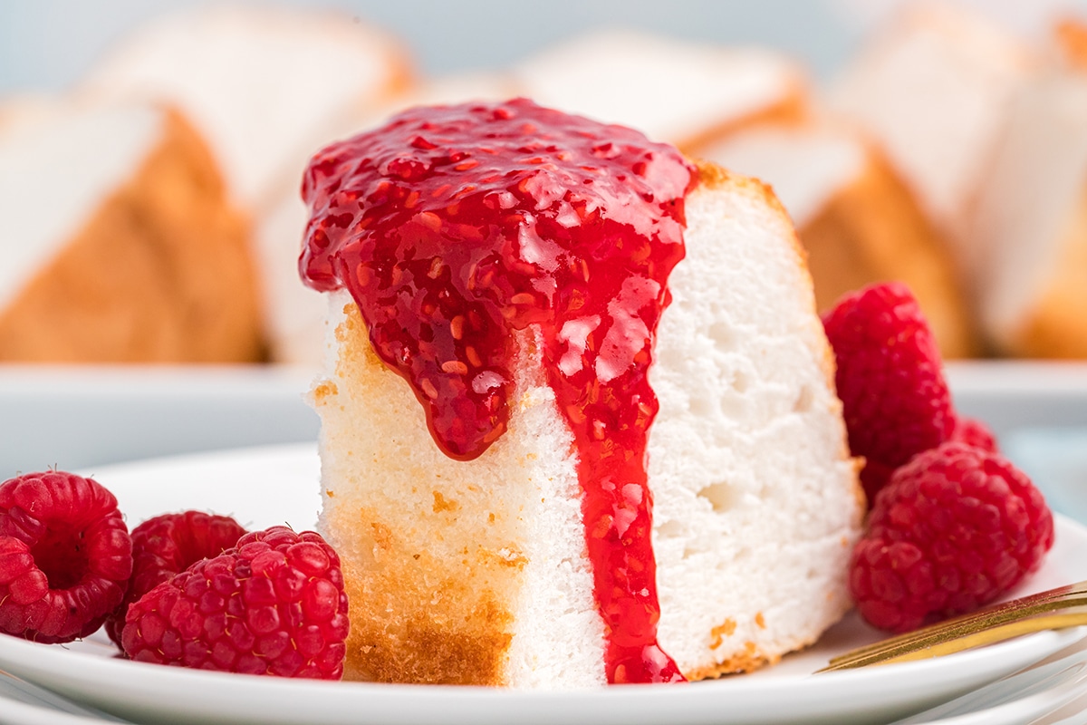 raspberry sauce on angel food cake