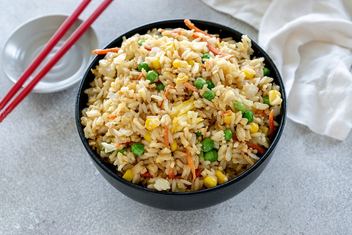 Indo-Chinese Vegetable Fried Rice Recipe - Simmer to Slimmer