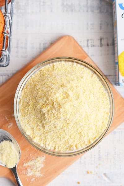 overhead bowl of muffin mix