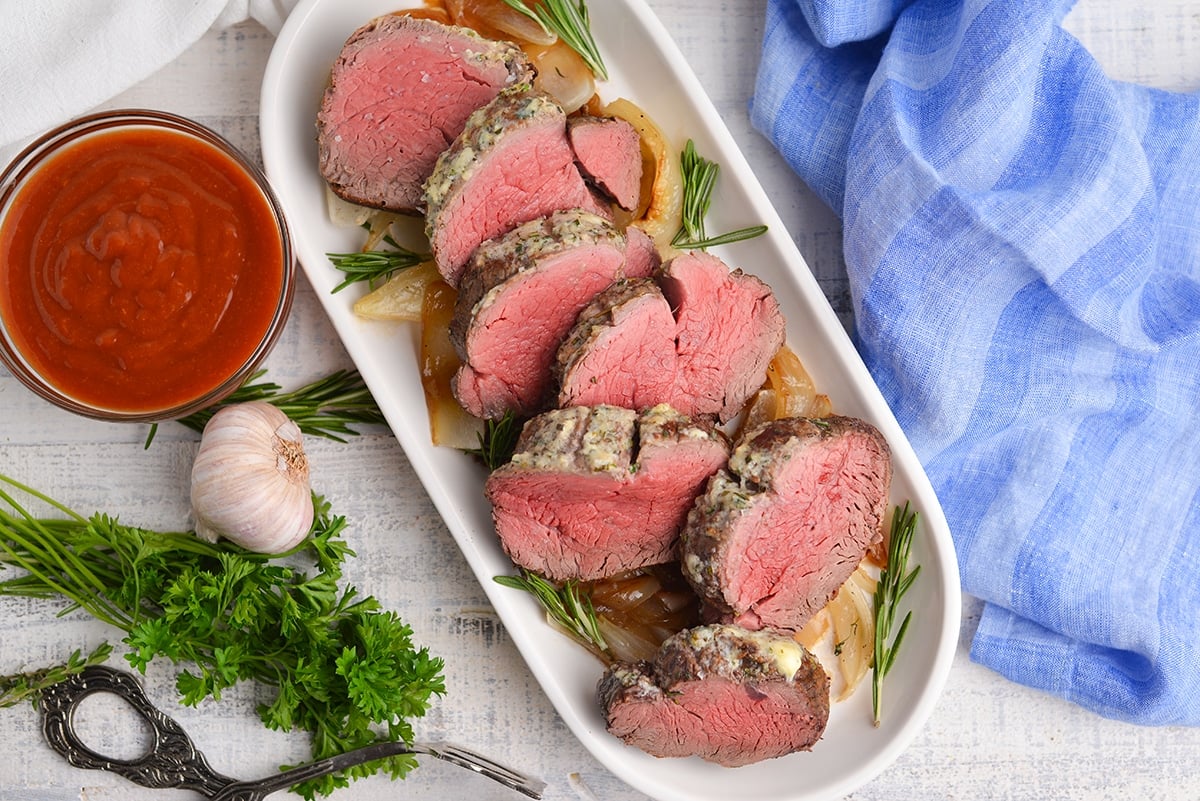 overhead shot of sliced roast beef tenderloin