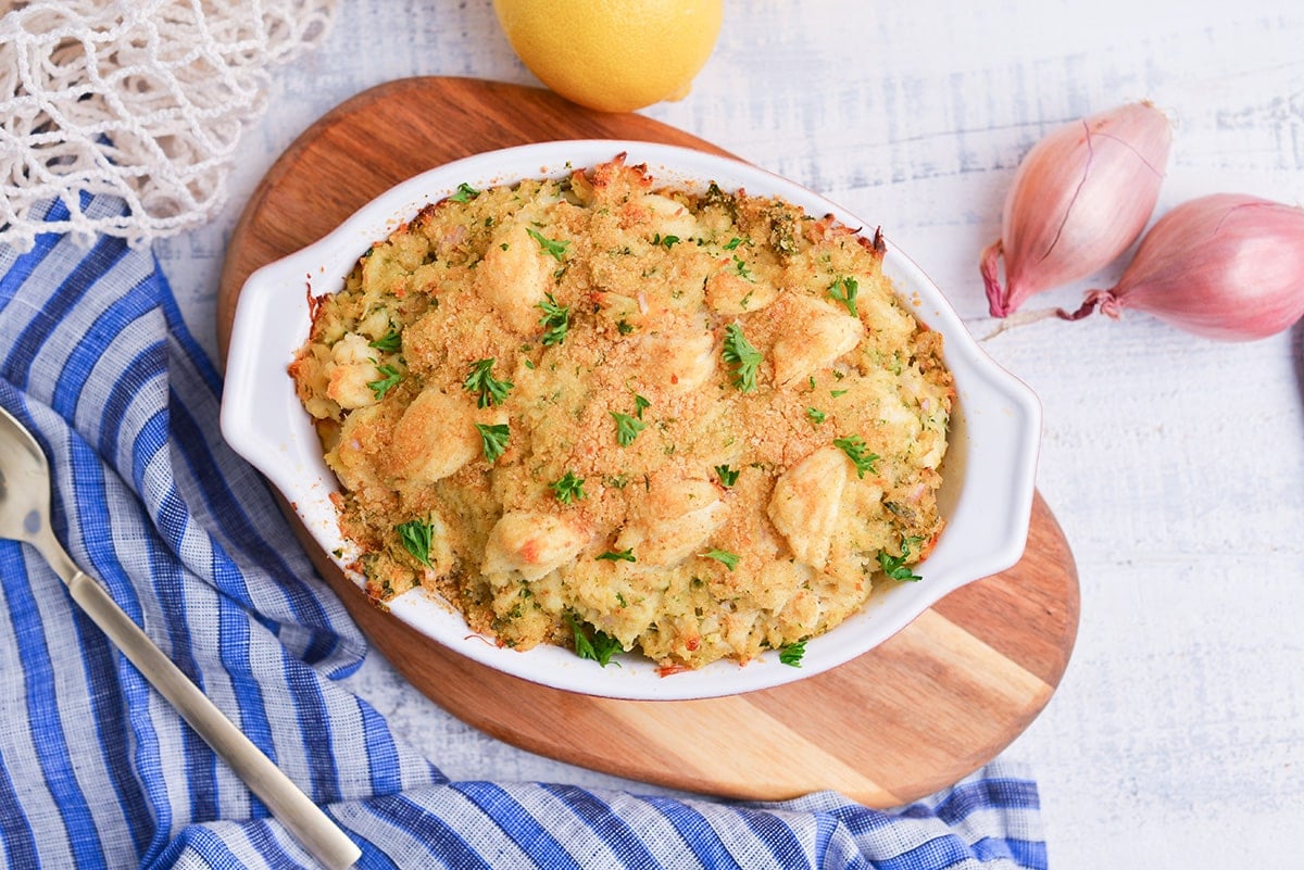 casserole dish of blue crab mixture