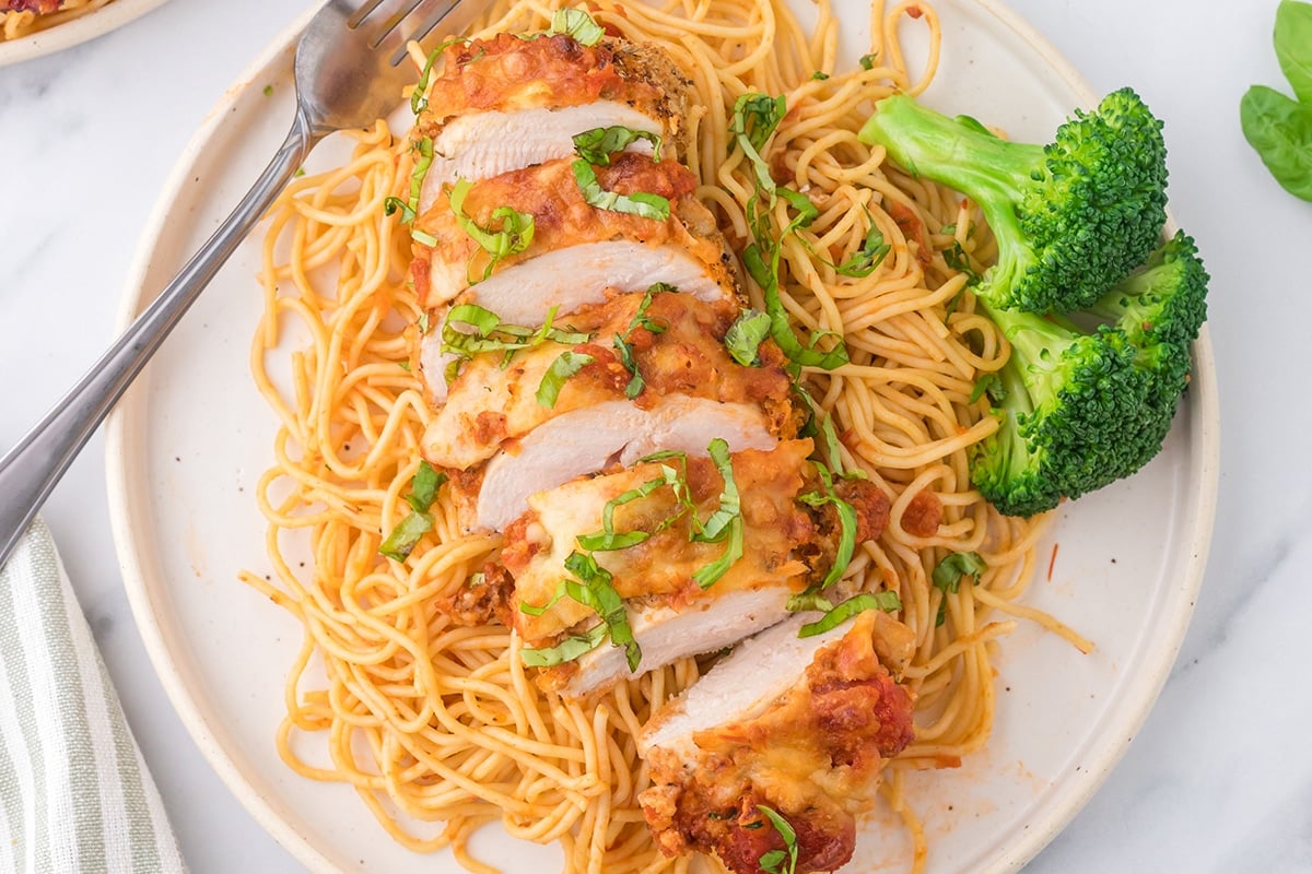 overhead shot of sliced air fryer chicken parmesan