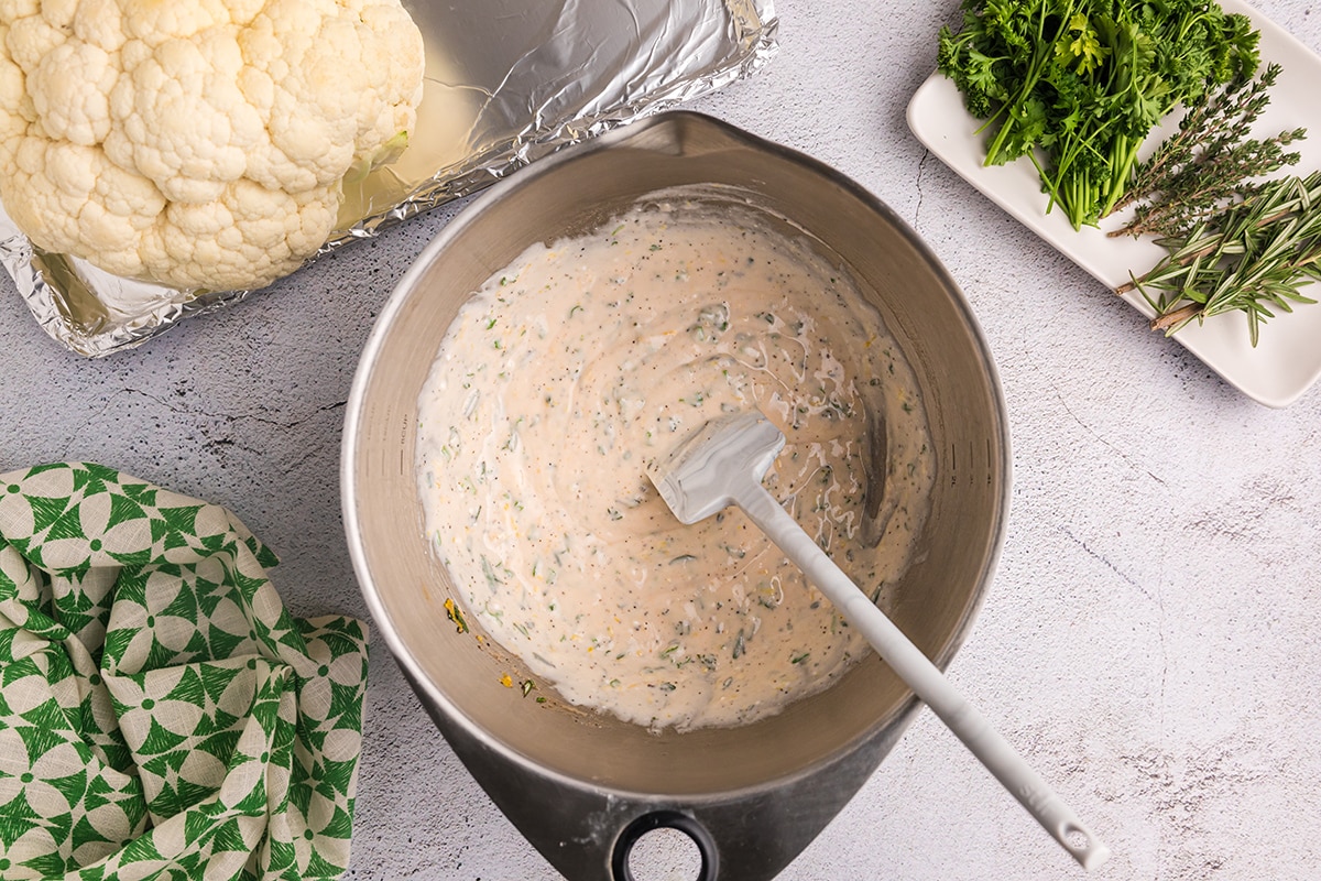 creamy sauce in bowl