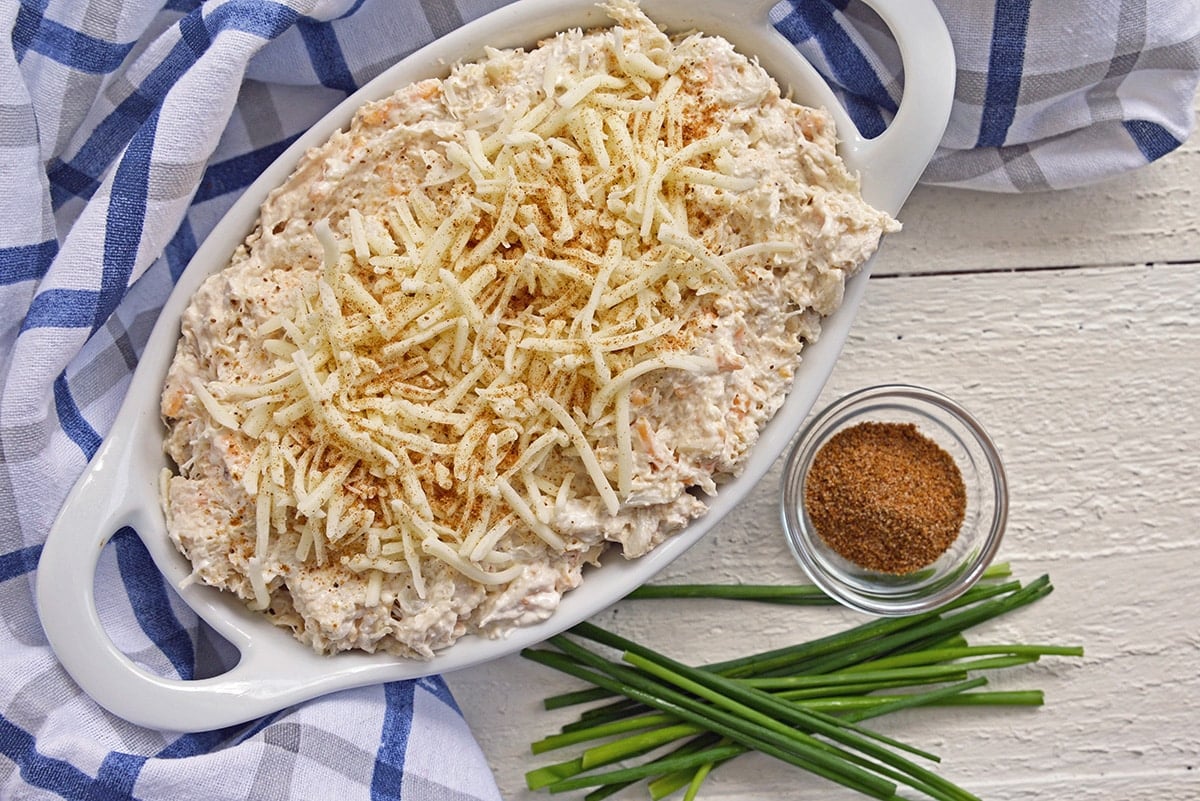 cheese sprinkled on crab dip