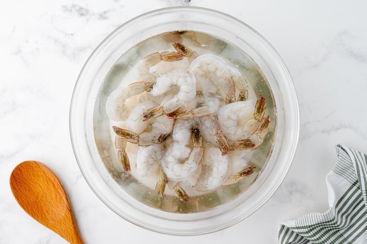 shrimp brining in a bowl