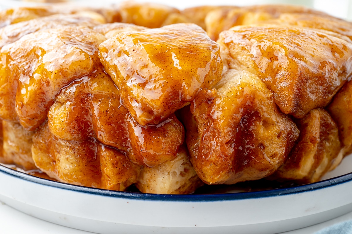 straight on shot of side of cinnamon pull apart bread