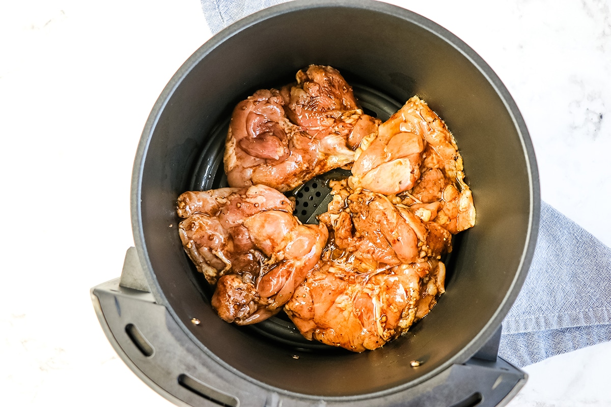 raw chicken thighs in air fryer