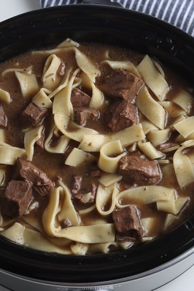 beef and noodles in crock pot