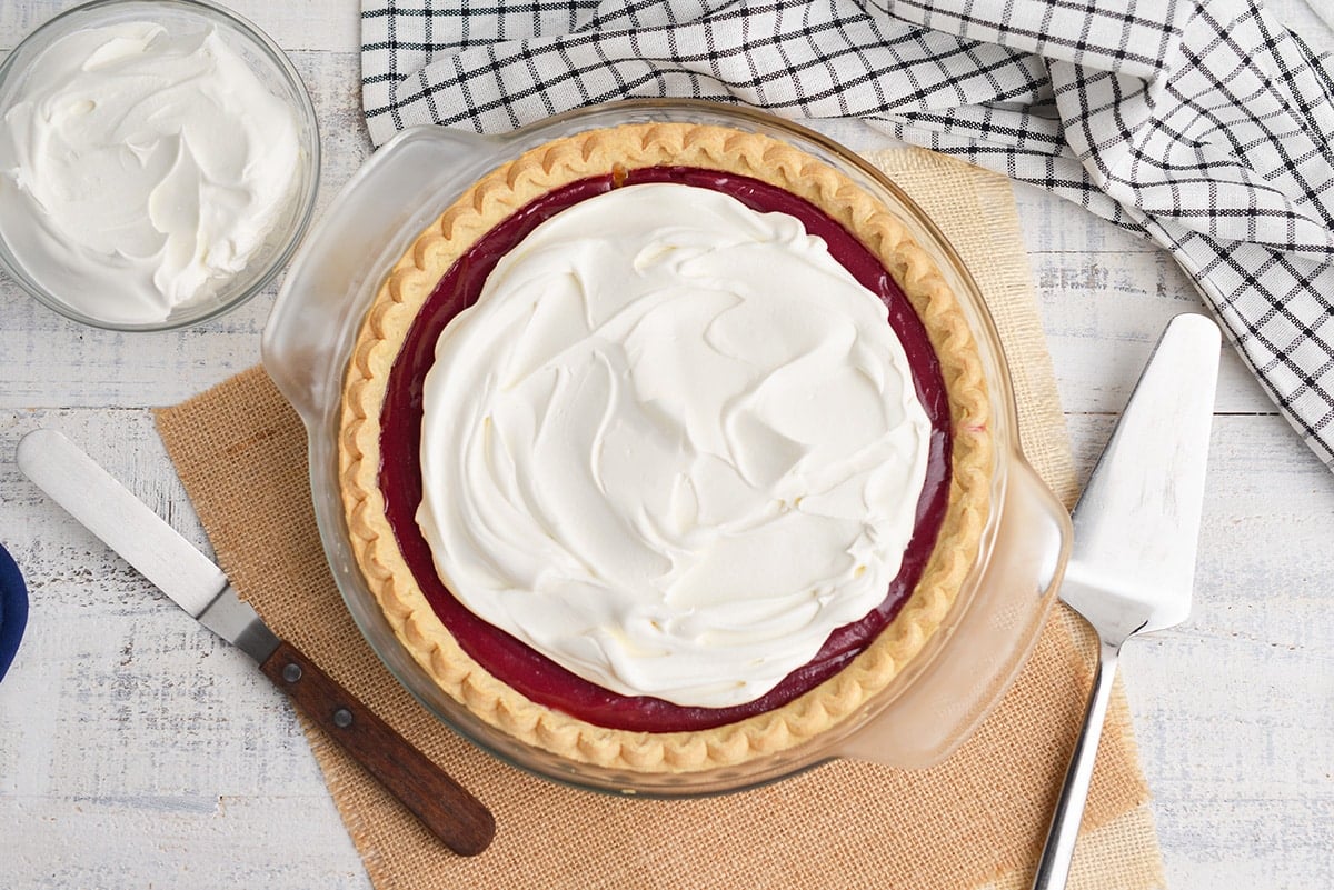 grape juice pie in pie plate