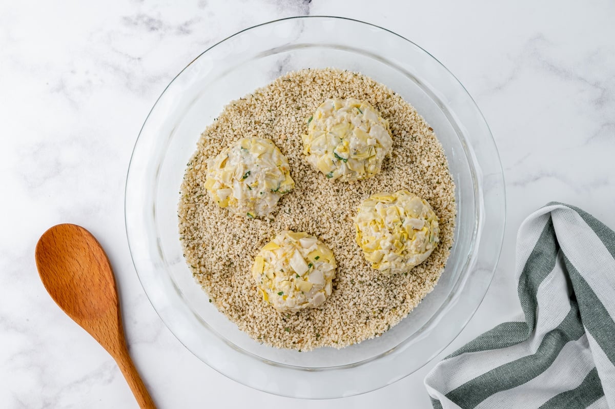 cakes in bowl of breading