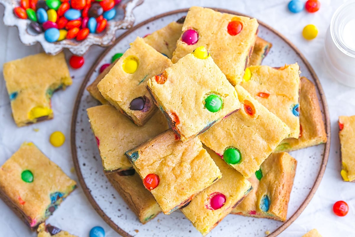 overhead shot of plate of M&M cookie bars