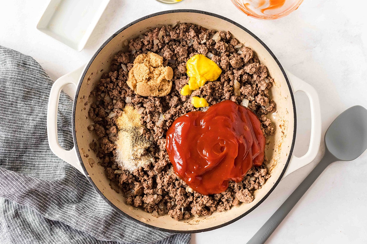 ground beef with sloppy joe ingredients