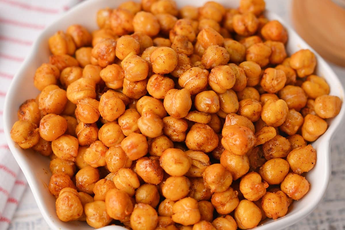 close up shot of bowl of air fryer chickpeas