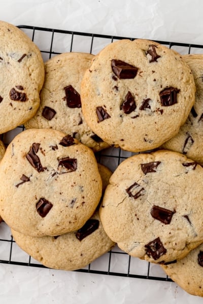 overhead of cookies on a cooling rack