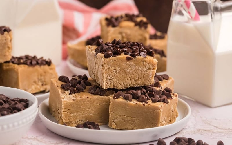 pieces of peanut butter fudge on a white plate