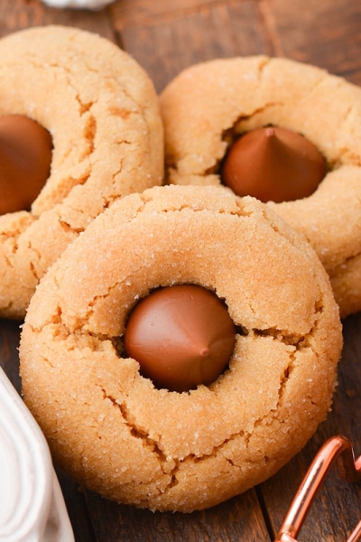 close up of three peanut butter blossoms
