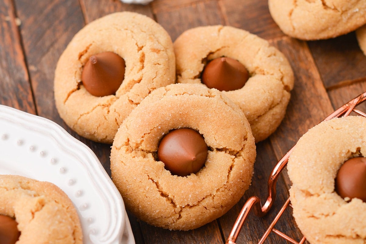 close up of three peanut butter blossoms