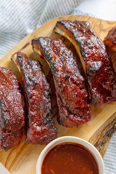 baby back ribs on a cutting board