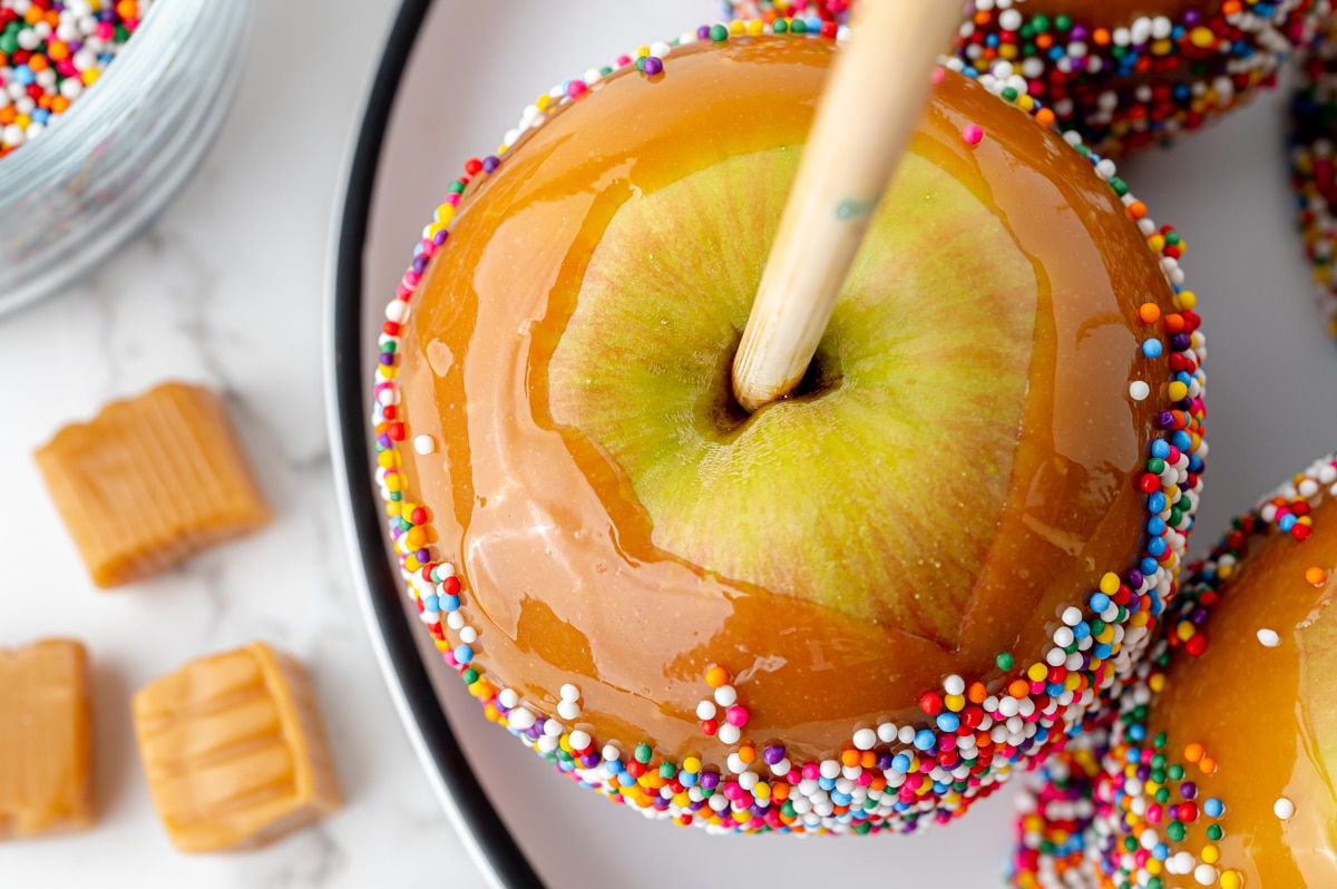 overhead shot of caramel apple