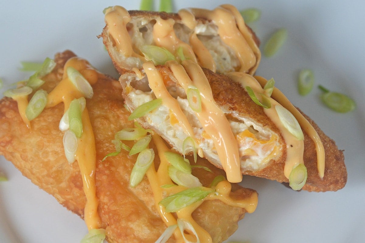 crab cake egg rolls with sauce