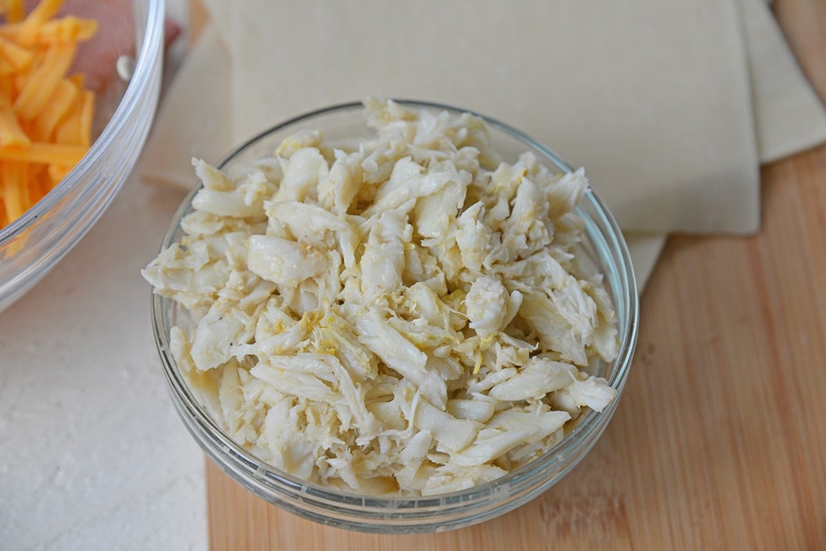 angled shot of crab meat in bowl