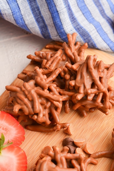 angled shot of haystack cookies on cutting board