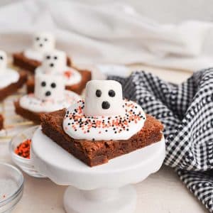 ghost brownie on pedestal