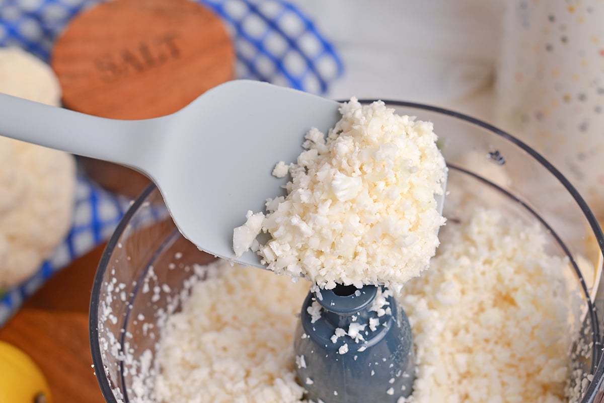 cauliflower on rubber spatula