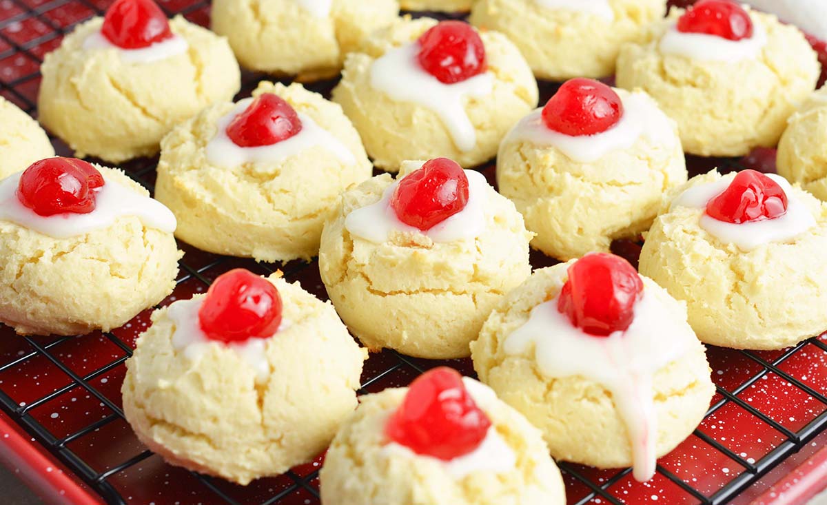 close up of cherry cheesecake cookies