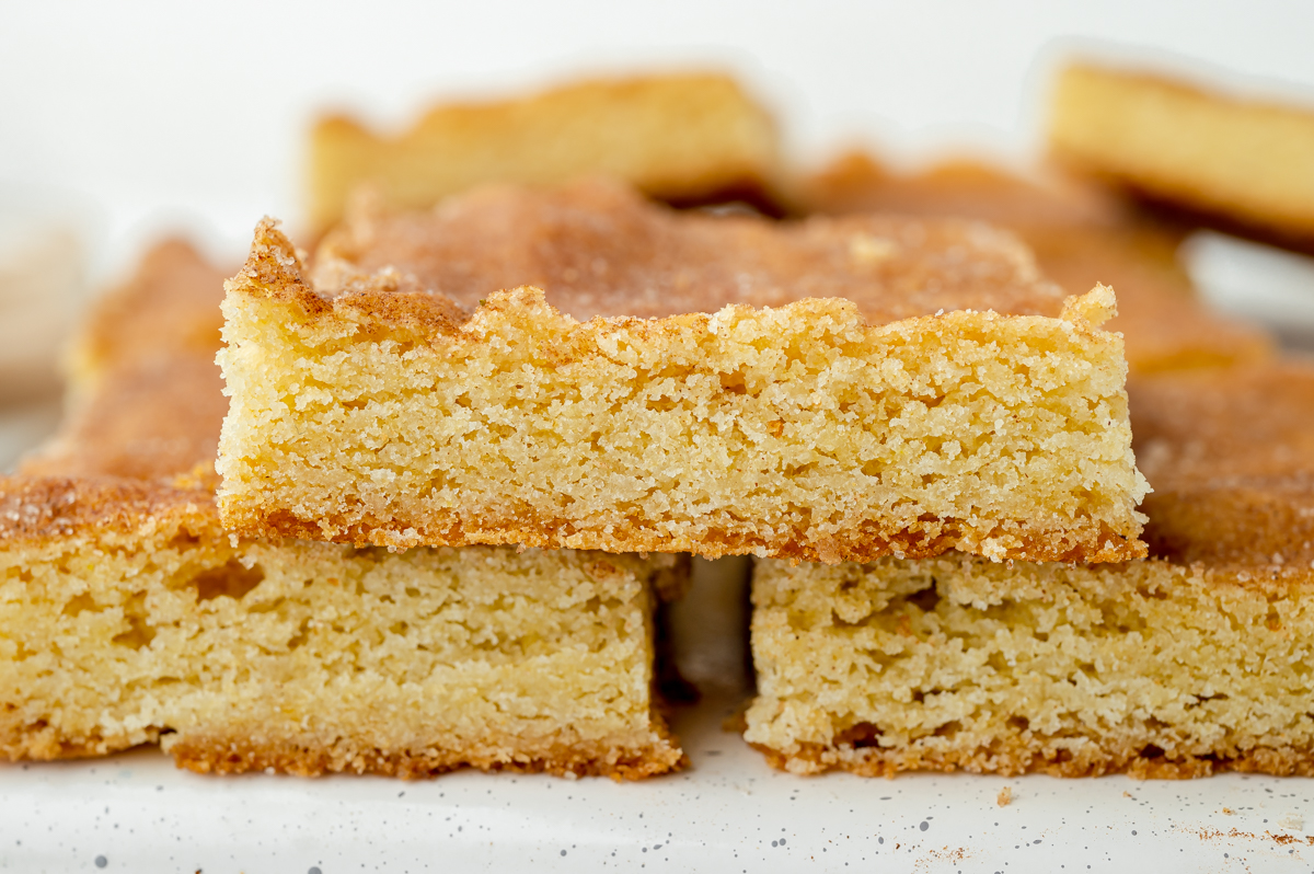 straight on shot of pile of snickerdoodle bars