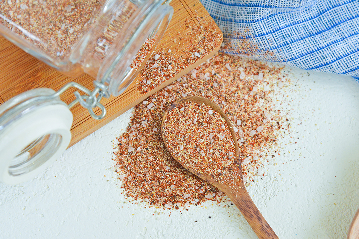 wooden tasting spoon with turkey dry rub