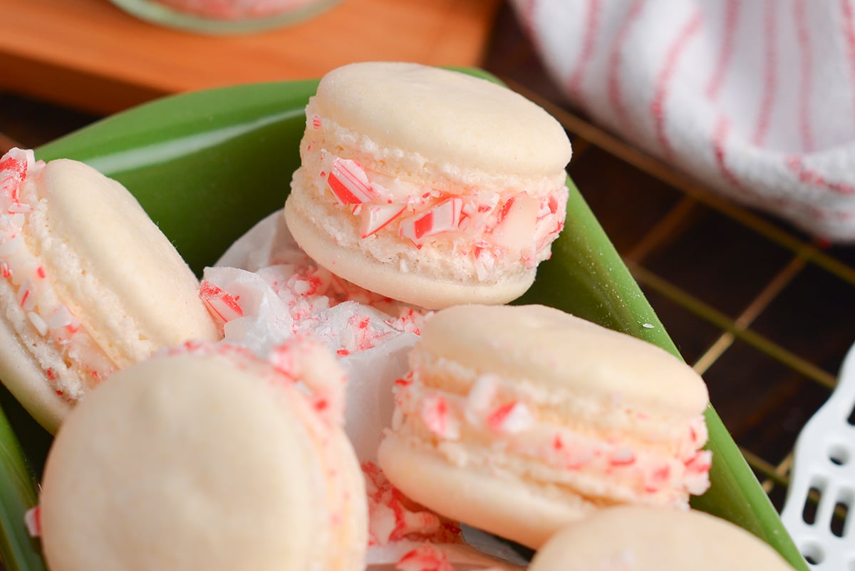 close up of a filled macaron sandwich