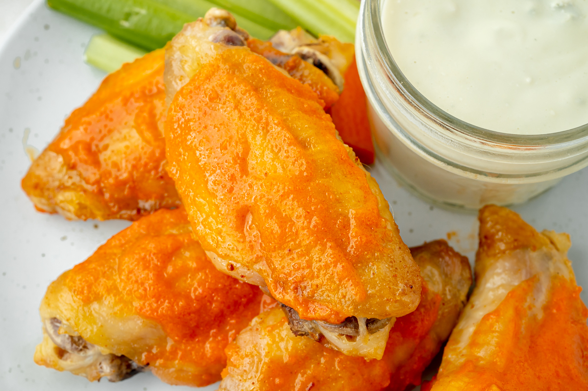 overhead shot of baked buffalo wings