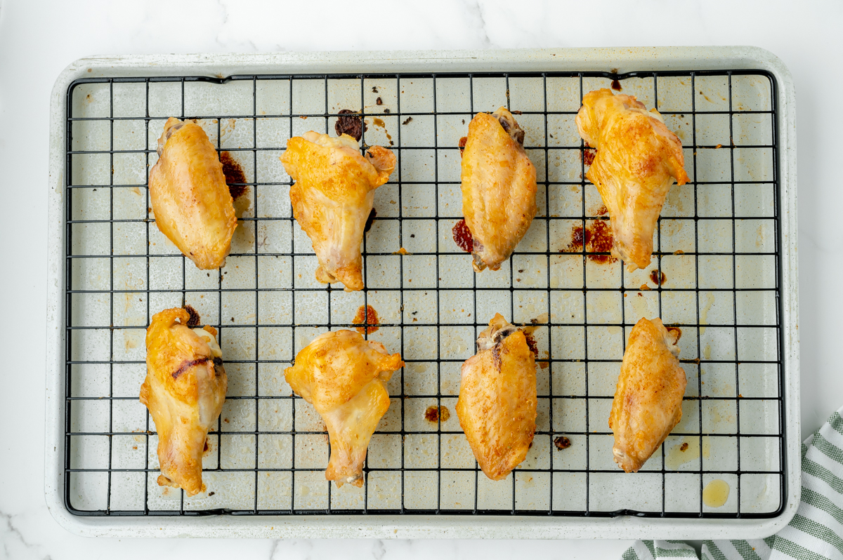 baked chicken wings on wire rack