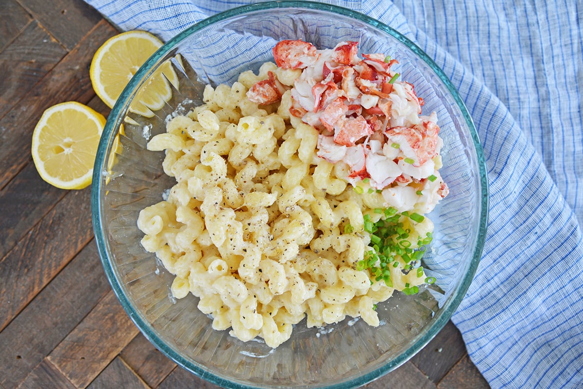 ingredients for lobster mac and cheese