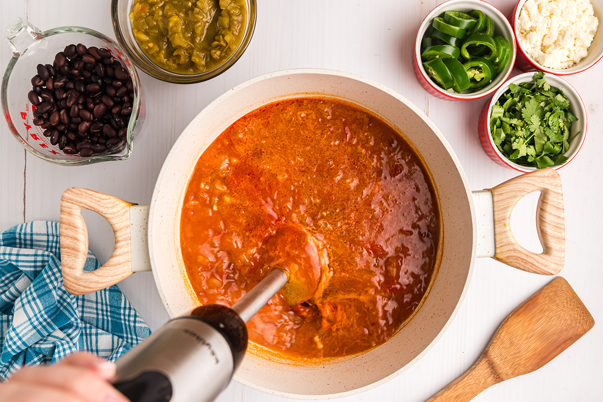 immersion blender in pot of soup