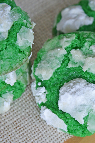 close up overhead shot of green mint crinkle cookies