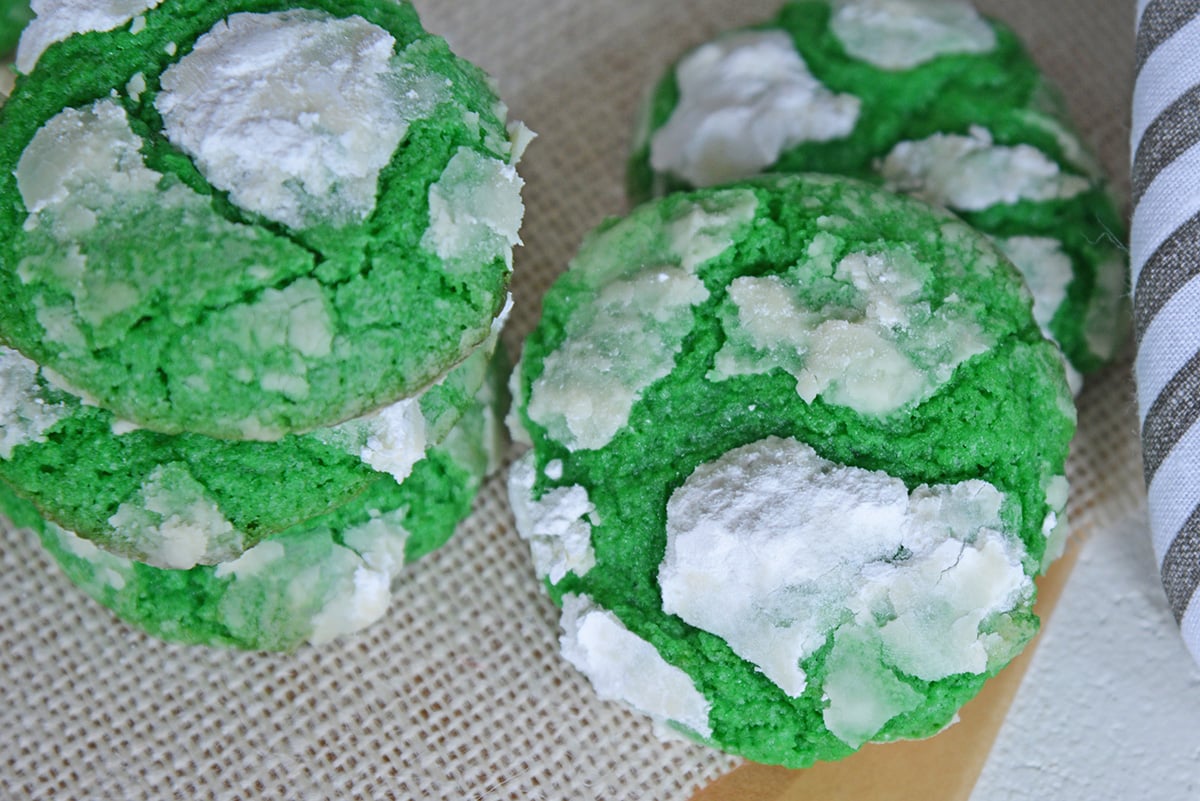 close up overhead shot of green mint crinkle cookies