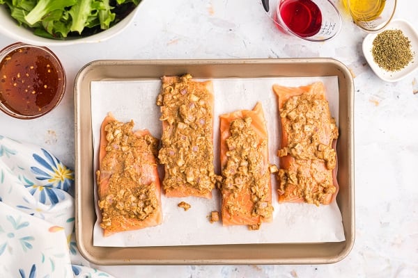BEST Hot Honey Salmon Recipe (Perfectly Spicy & Sweet Salmon)