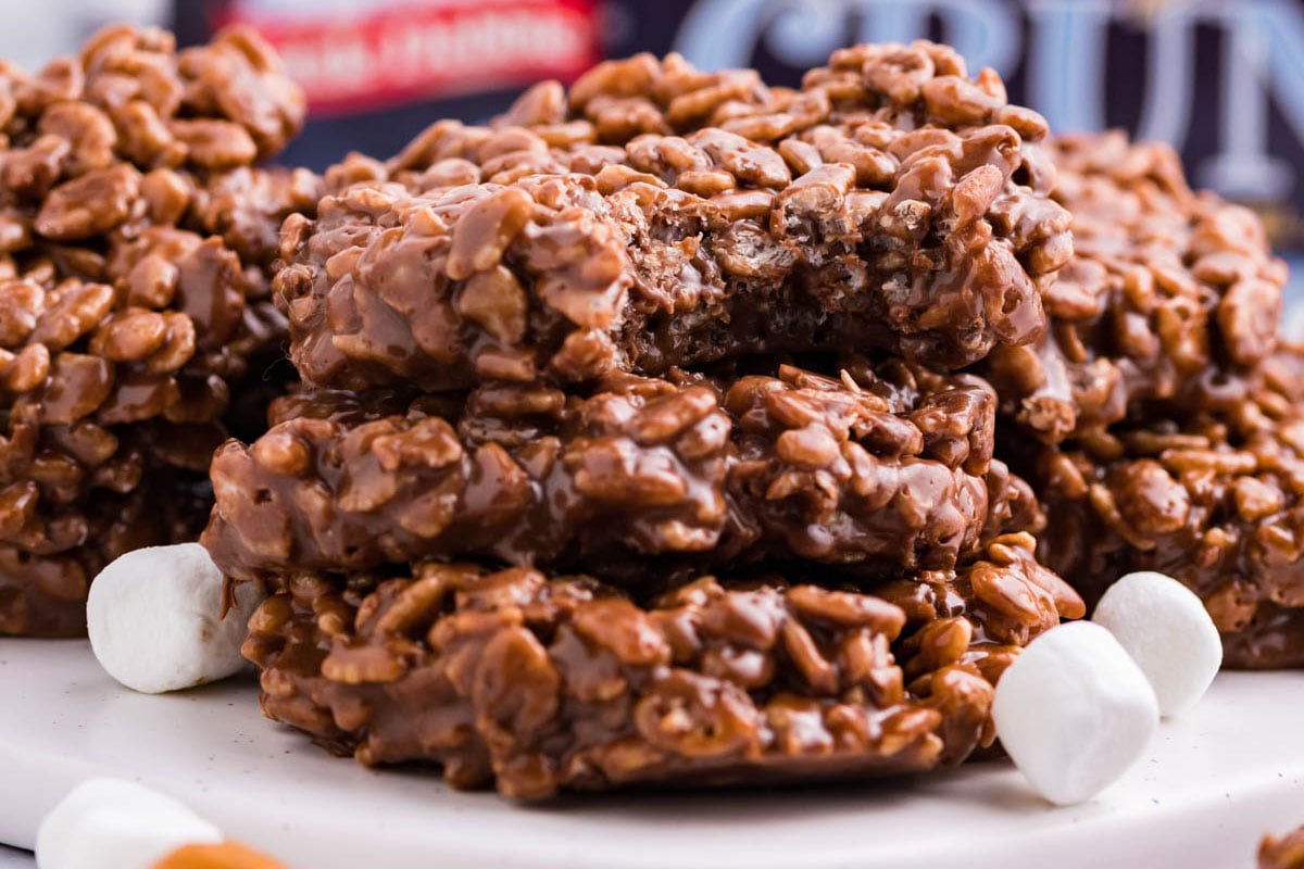 close up side angle shot of a little debbie star crunch cookie