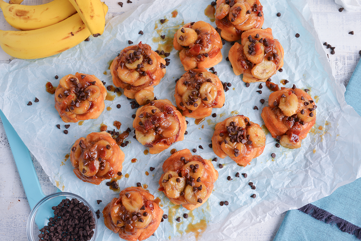 overhead shot of twelve fat elvis monkey breads