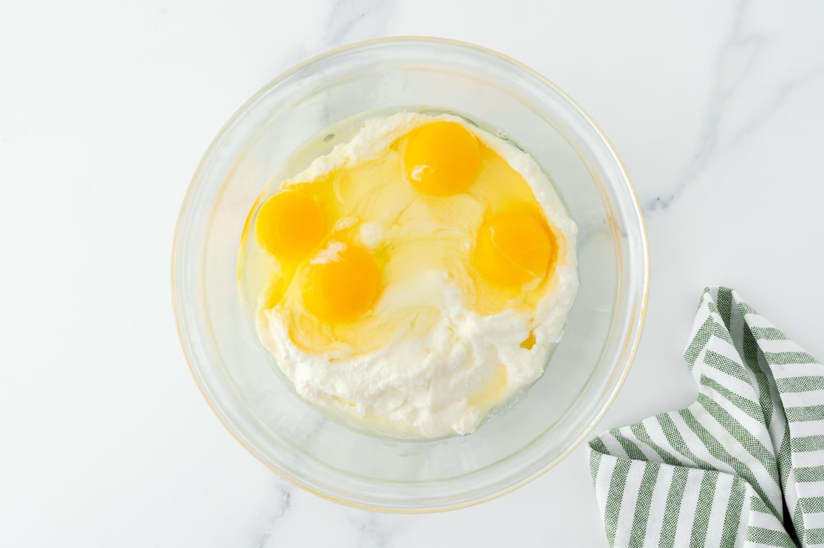 eggs and ricotta in a bowl