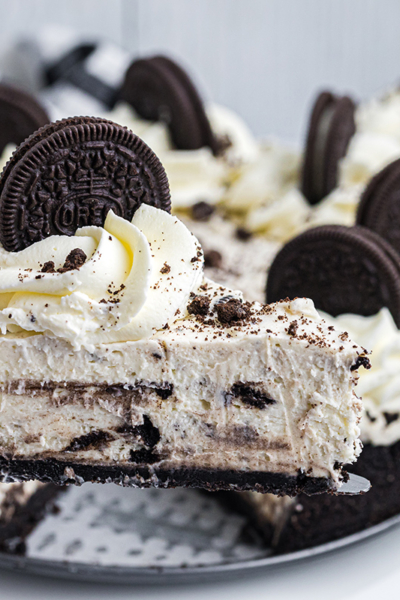 slice of oreo cheesecake on spatula