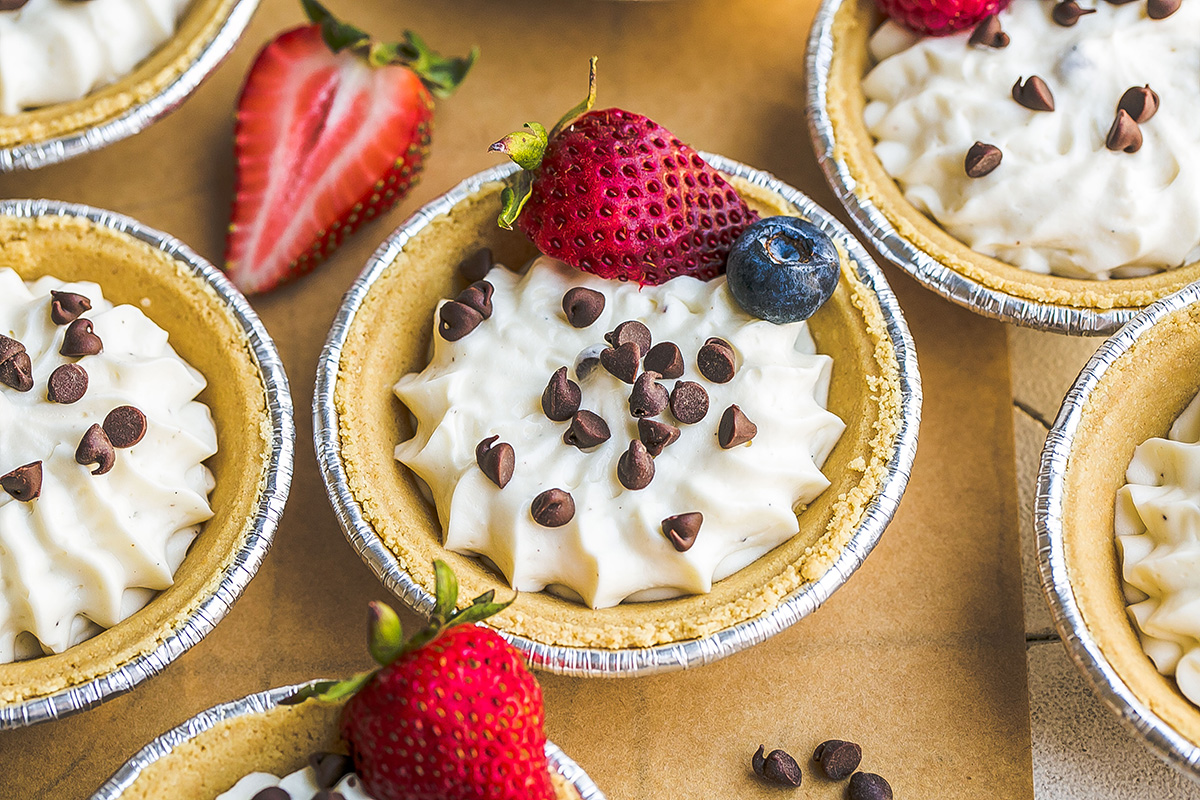 angled shot of no bake mini cheesecake